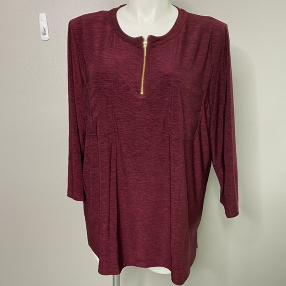 Jones Studio Burgundy Top With Gold Zipper Accent - Picture 1 of 6